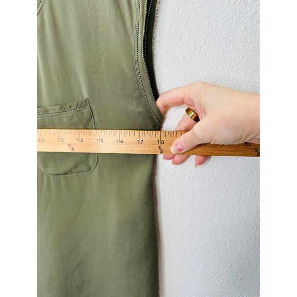 Joie Olive Green Round Neck Front Pocket Sleeveless Keyhole Back Blouse XS - Picture 11 of 12